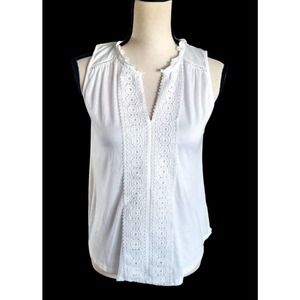 Fyve White Ribbed Sleeveless Knit Tunic Top Ruffle V-Neck Lace Detail Sz S